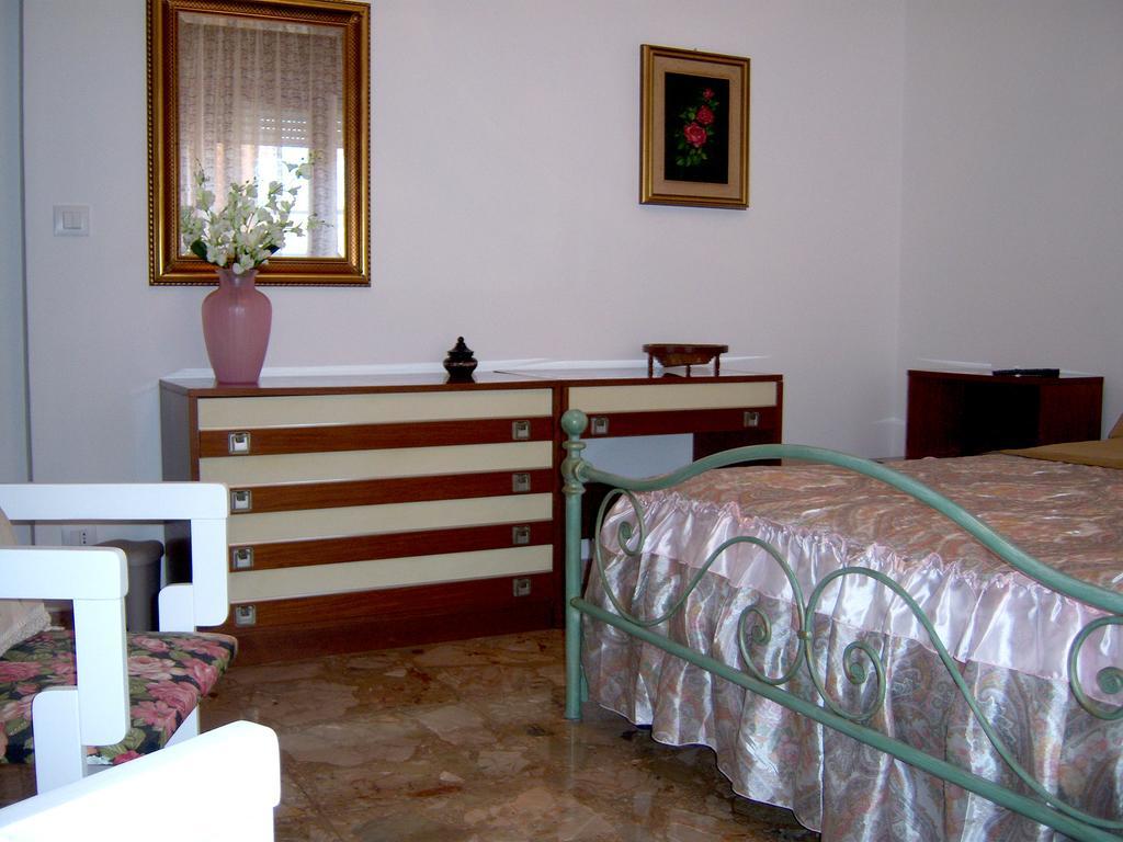 Bed And Breakfast Geckos Brindisi Kültér fotó