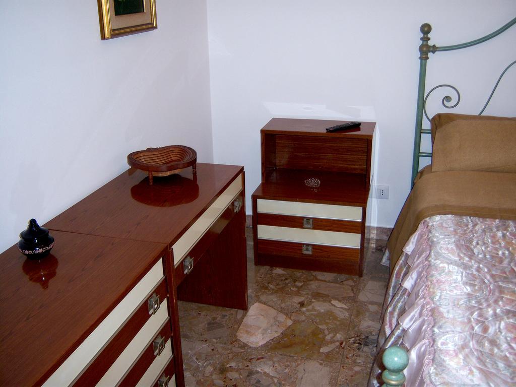 Bed And Breakfast Geckos Brindisi Kültér fotó
